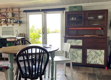 Blokhut op privé eiland met gratis motorboot - 6
