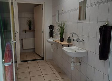 Einzigartige Gruppenunterkunft in Friesland - 19