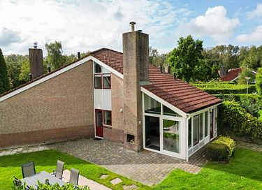 Moderner Bungalow mit gemütlichem Außenkamin - 37