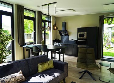 Ferienwohnung (6p) in einem bewaldeten Park - 4