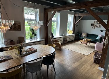 Stimmungsvolle Gruppenunterkunft in grüner Umgebung - 7