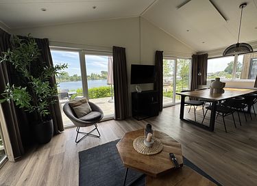 Holiday home near the water in Gelderland - 3