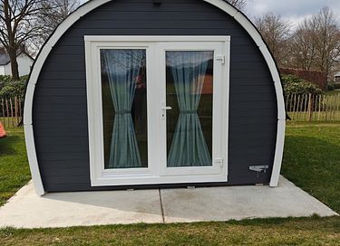 Originelle Übernachtung in einem Camping Pod - 8