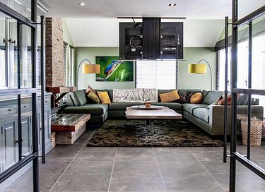 Spacious villa for wonderful group vacation - 4