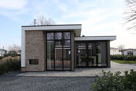 Modern vacation home with private sauna - 3