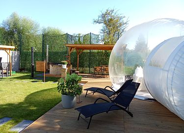 Romantische bubble tent met privé wellness - 12