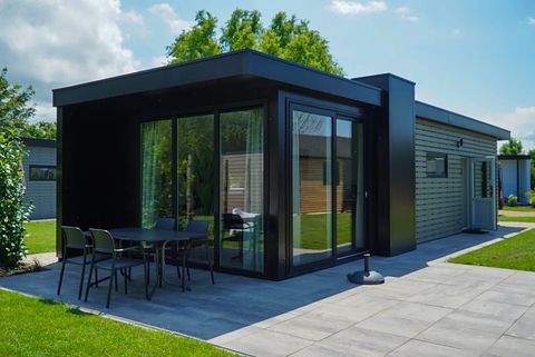 Modern holiday home with sauna and hot tub - 2