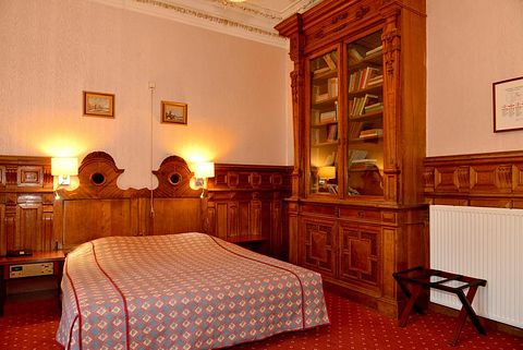 Kamer met Romeins bad in authentiek kasteel - 2