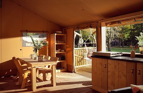 Luxuriöses Glampingzelt (7 Pers.) mit Whirlpool - 3