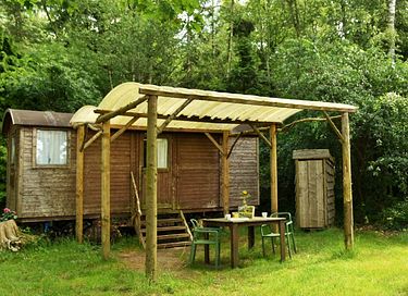 Shepherds hut in Drenthe with an unobstructed view - 2