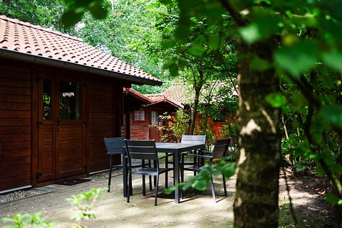 Cabane de randonneur en bois dans un cadre magnifique - 3
