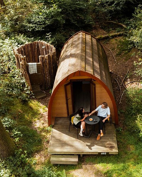 Gemütliche Hütte mit Außendusche im Wald - 2
