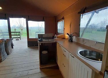Glampingtent op boerencamping - 6