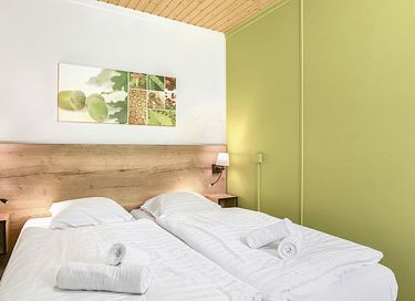 Bungalow avec cheminée et baignoire - 8