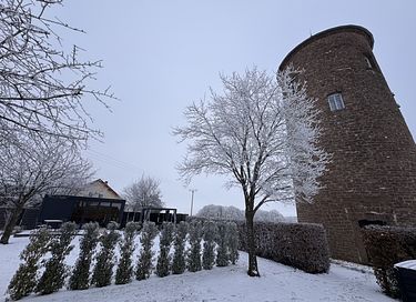 Romantic tower with wellness in the Eifel - 40