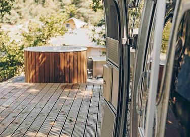 Iconische Airstream met privé hottub - 9