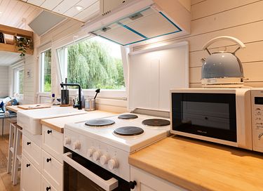 Schönes Tiny House mit Teich und Feuerstelle - 24