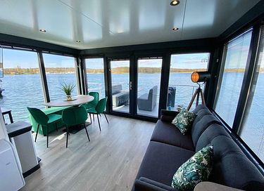 Havenlodge (4-6p) direct aan de Mookerplas - 4