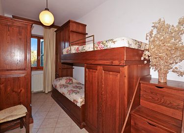 Holiday home for 20 people with pool - 18