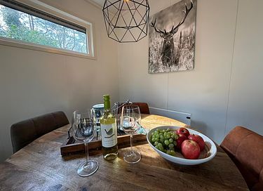 Chalet mit privatem Whirlpool auf der Veluwe - 7