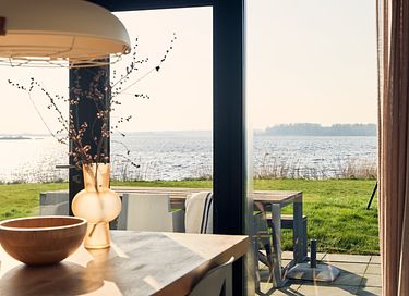 Villa aan het water met jacuzzi - 6