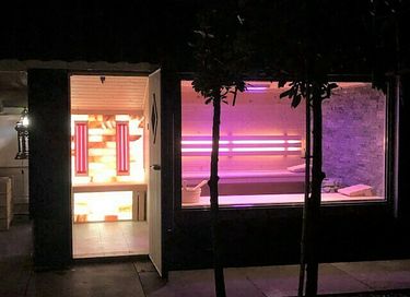 Luxe 6-persoons villa met verwarmd zwembad - 34