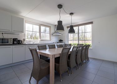 Luxury villa with whirlpool near the IJsselmeer - 4