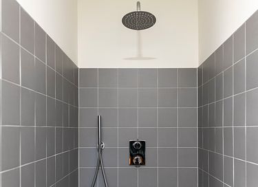Gruppenunterkunft (16p) in ehemaligen Schule - 48