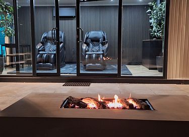 Luxe Wellnessvilla met Jacuzzi en Sauna - 18