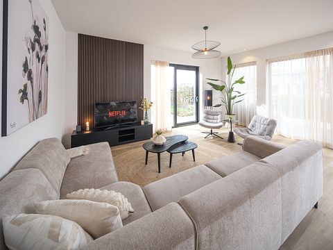 Kæledyrsvenlig villa ved vandet med spabad - 3
