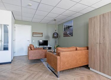 Luxury hotel suite with wellness facilities on Texel - 11