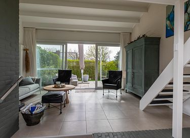 family villa with large garden near the sea - 9