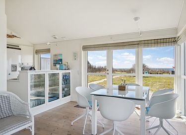 Vakantiehuis dicht bij zee met uitzicht - 7