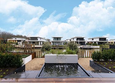 Villa met tuin en wellness aan het water - 34