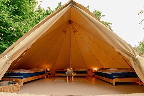 Glamping Bell tent on nice estate - 4
