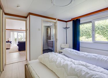 Lodge spacieux dans un parc de vacances - 9
