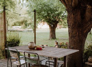 Yourte avec terrasse privée spacieuse et cuisine extérieure - 7