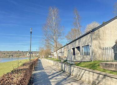 Vakantiehuis aan het water met uitzicht - 2