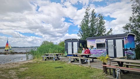 Roulotte confortable au bord de l'eau et de la plage - 2