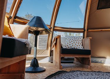 Grote glamping tent met panoramadak  - 13