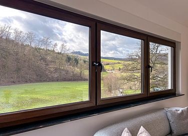 Holiday home with panoramic views - 8