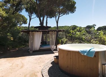 Natuurcabin aan kust Barcelona met zeezicht - 45
