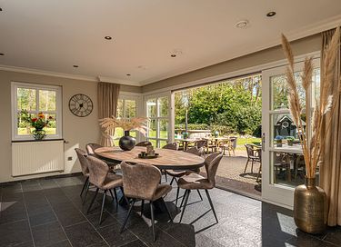 Beautiful group accommodation for 20 people. - 4