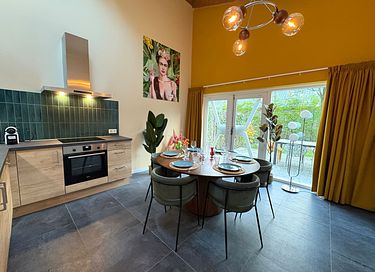 Villa en pleine forêt avec sauna et aire de jeux extérieure - 13