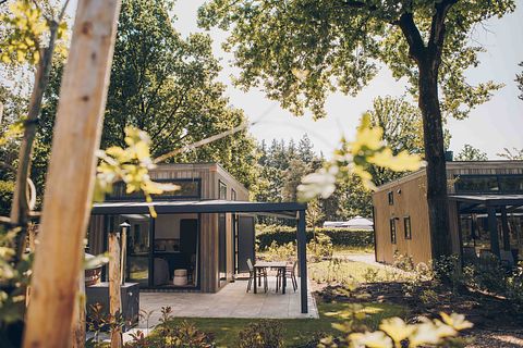 Petit lodge avec bain à remous dans la nature - 2