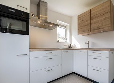 Detached vacation bungalow near the sea - 8