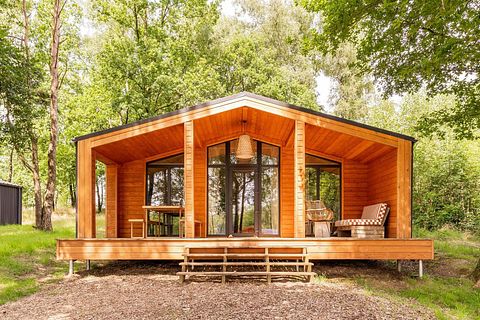 Houten lodge (5p) in mooie omgeving - 2