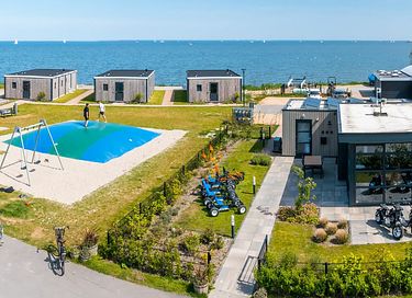 Luxe vakantiehuis aan het IJsslmeer - 14