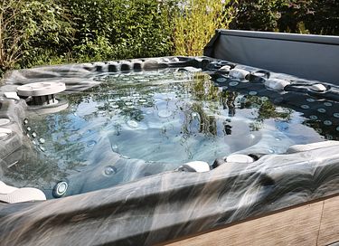 Tiny House with Private Jacuzzi  - 31