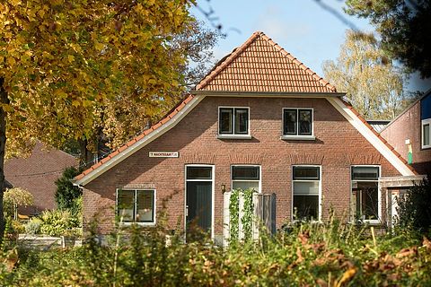 Attractive farmhouse with jacuzzi for 10pers. - 2